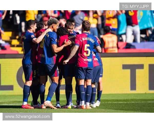 巴萨红蓝跃马贺岁战莱万特海报 巴萨红蓝跃马贺岁战莱万特海报